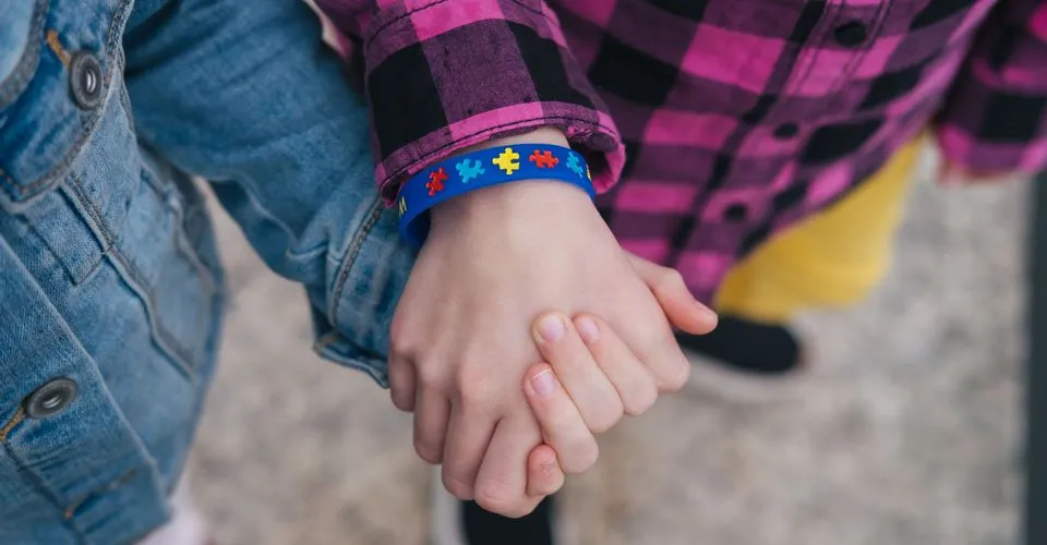American Medical ID Featured on Moms.com